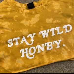 Cropped Workout Tee💛